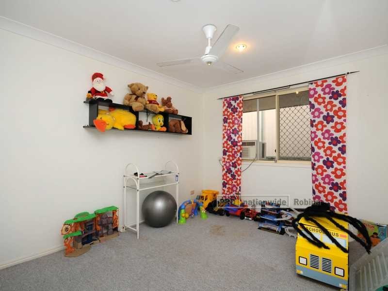 4 Karrinyup Place, Robina QLD 4226