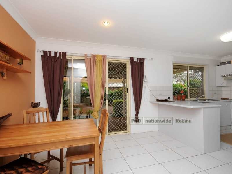 4 Karrinyup Place, Robina QLD 4226