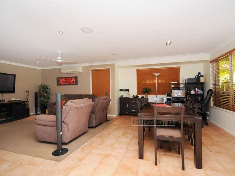 13 Cobb Court, Mudgeeraba QLD 4213