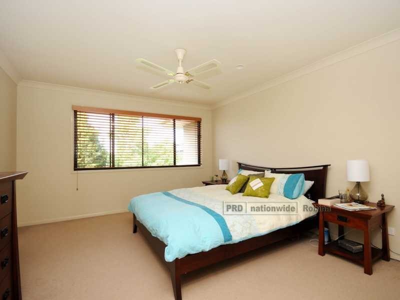 Unit 10/5 Assembly Drive, Varsity Lakes QLD 4227