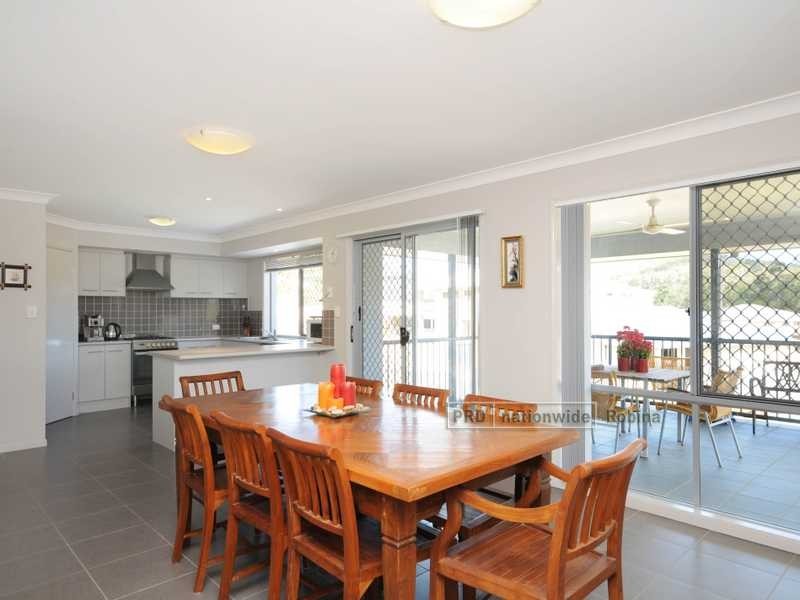 1 Phoebe Rise, Bonogin QLD 4213