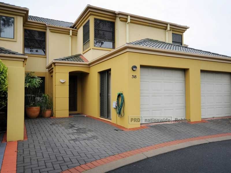 Unit 38/37 Paradise Springs Avenue, Robina QLD 4226