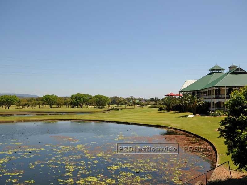 Unit 38/37 Paradise Springs Avenue, Robina QLD 4226