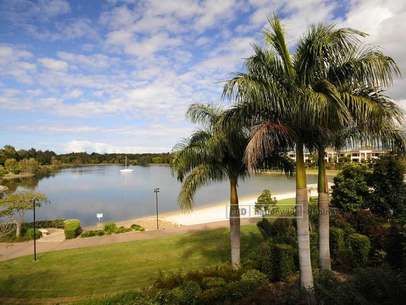 Unit 1012/1 The Cove Crescent, Carrara QLD 4211