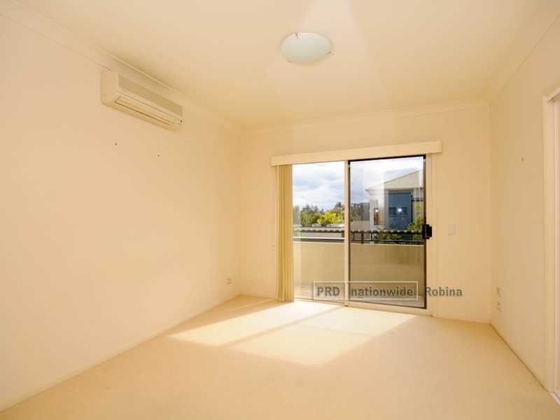 Unit 1012/1 The Cove Crescent, Carrara QLD 4211