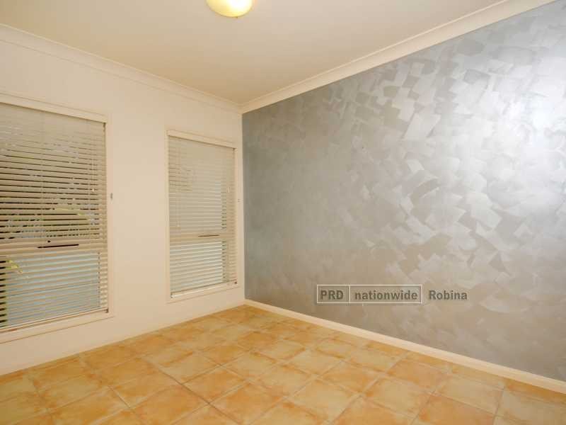 Unit 1012/1 The Cove Crescent, Carrara QLD 4211
