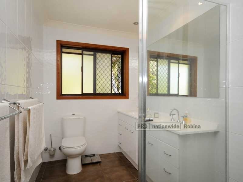 80 Hardys Rd, Mudgeeraba QLD 4213