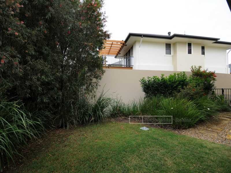 170 Easthill Drive, Robina QLD 4226