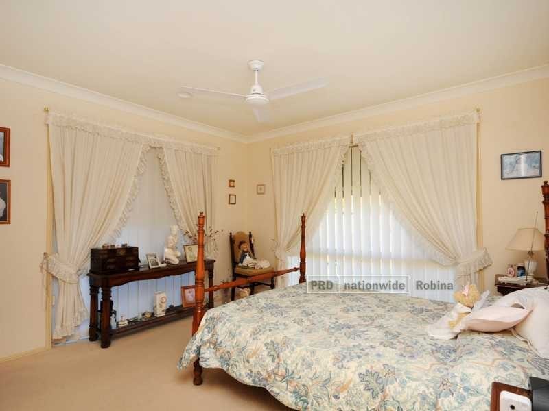 Unit 2/20 Wisconsin Street, Varsity Lakes QLD 4227