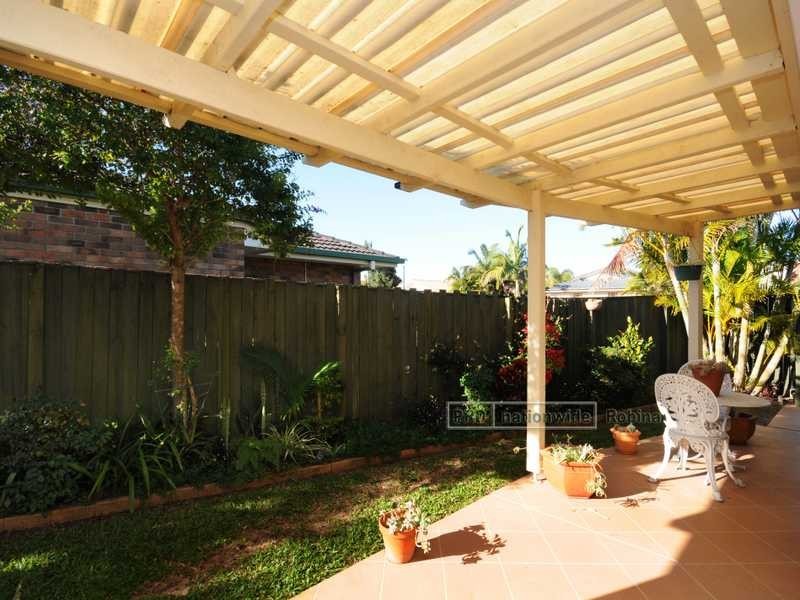 Unit 2/20 Wisconsin Street, Varsity Lakes QLD 4227