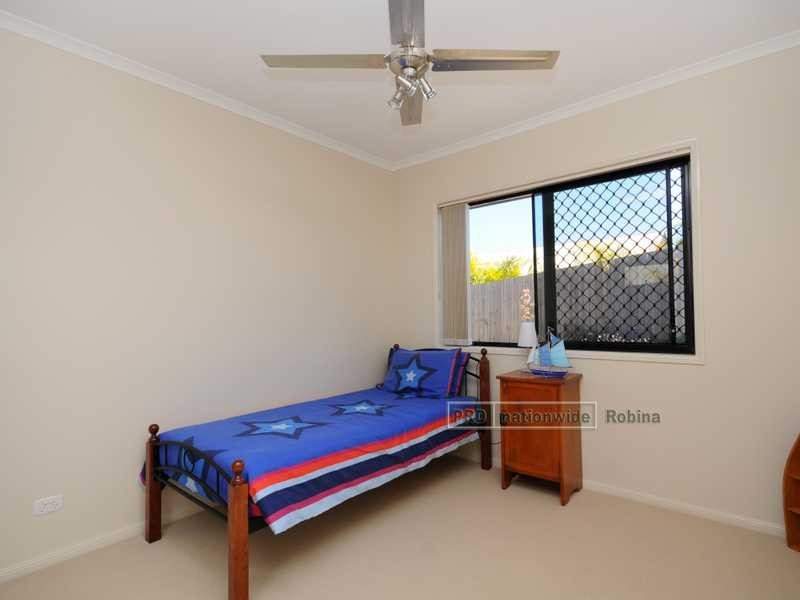 26 Boogeardt Rise, Bonogin QLD 4213