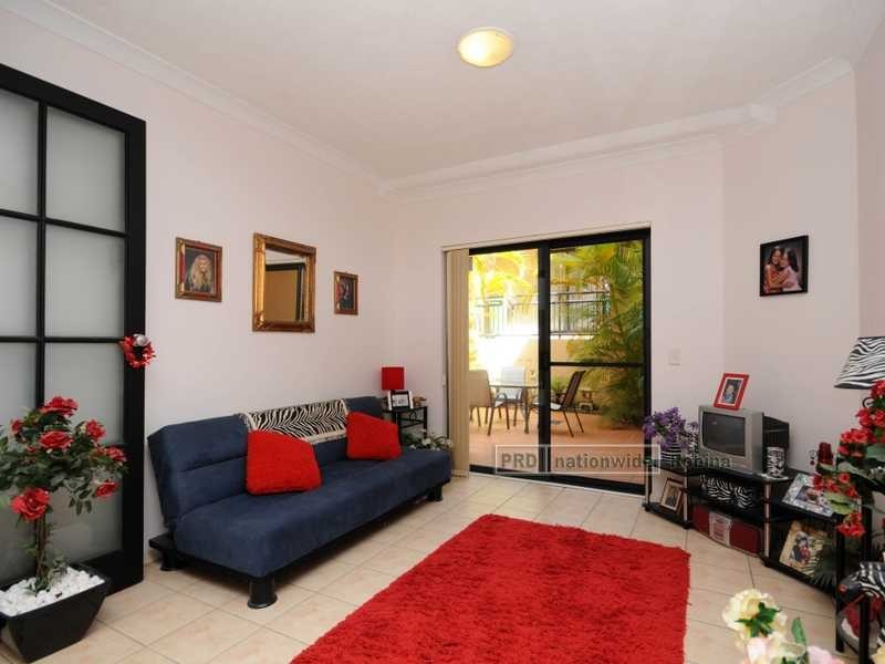 Unit 14/85 Palm Meadows Drive, Carrara QLD 4211