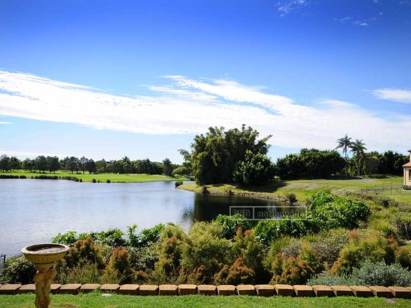 Unit 14/85 Palm Meadows Drive, Carrara QLD 4211