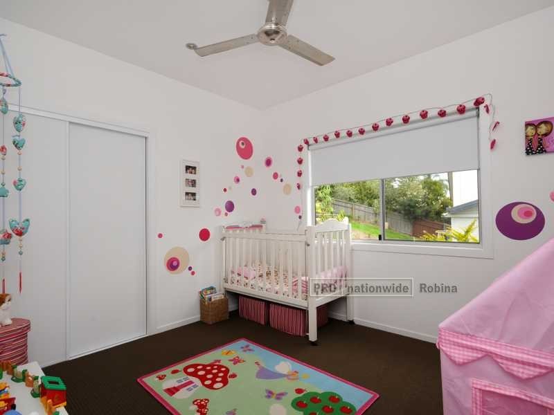 25 Cairngorm Street, Carrara QLD 4211