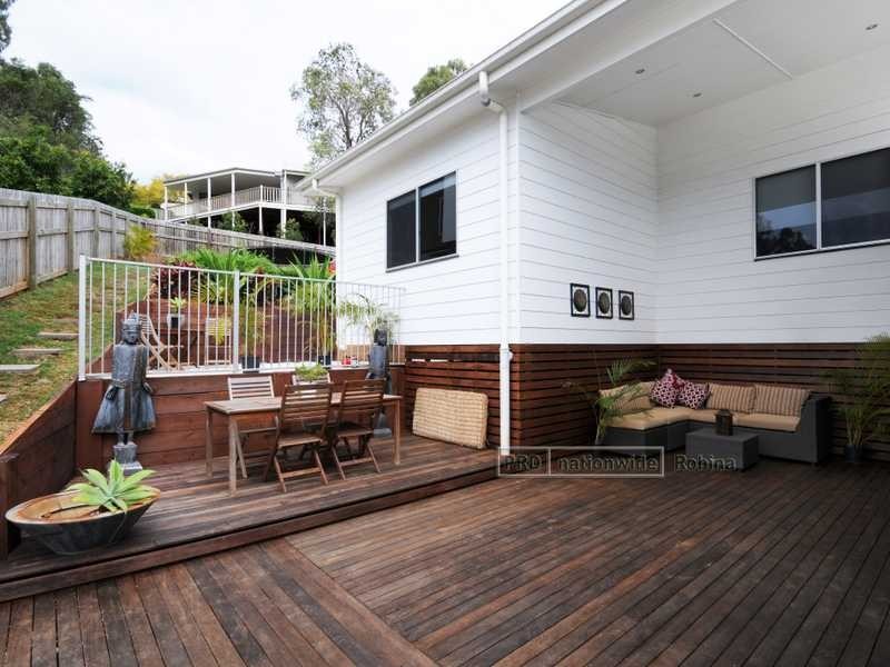 25 Cairngorm Street, Carrara QLD 4211