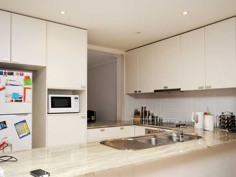 39 Riverwalk Avenue, Robina QLD 4226