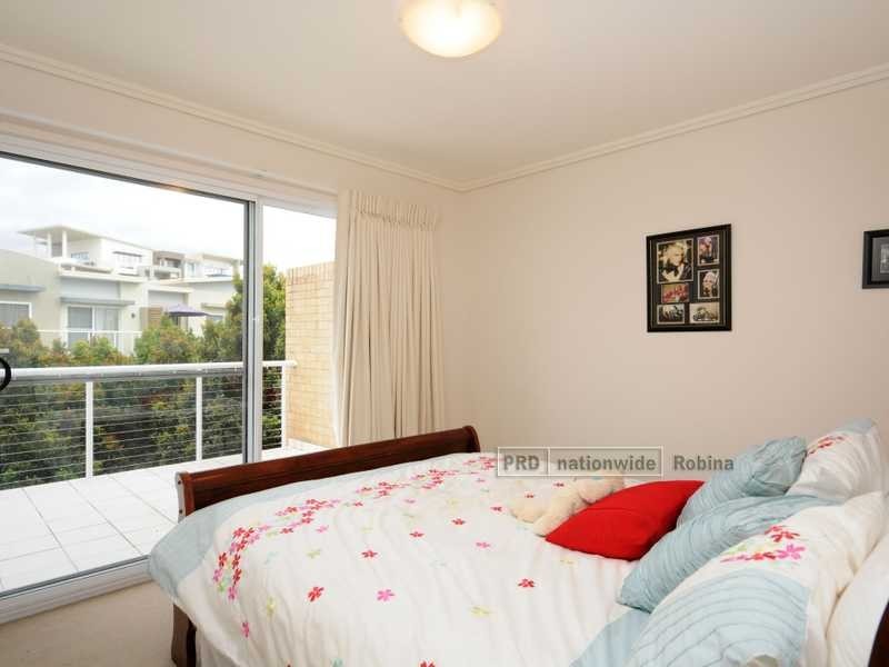 39 Riverwalk Avenue, Robina QLD 4226