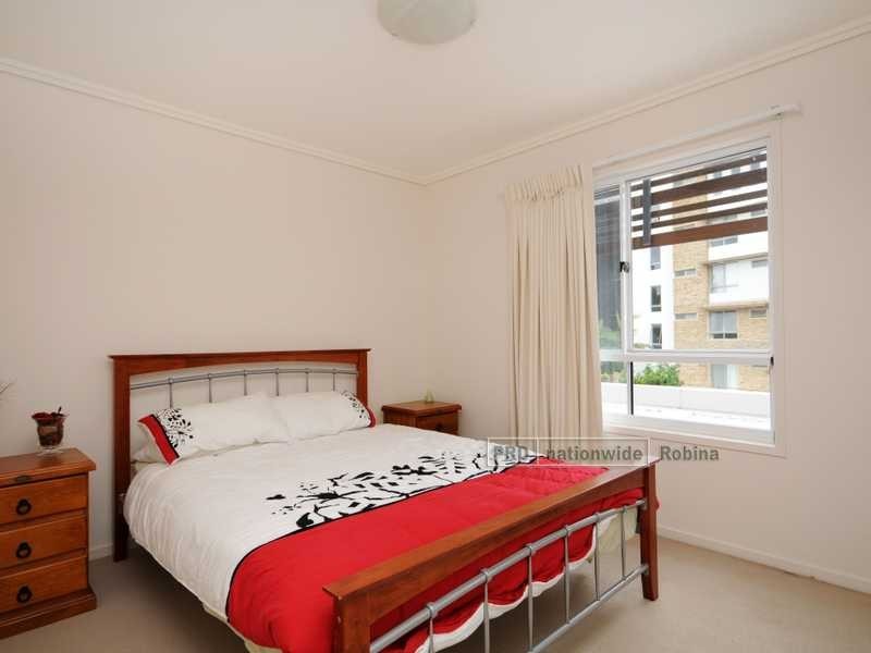 39 Riverwalk Avenue, Robina QLD 4226