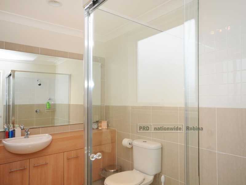 271 Easthill Drive, Robina QLD 4226