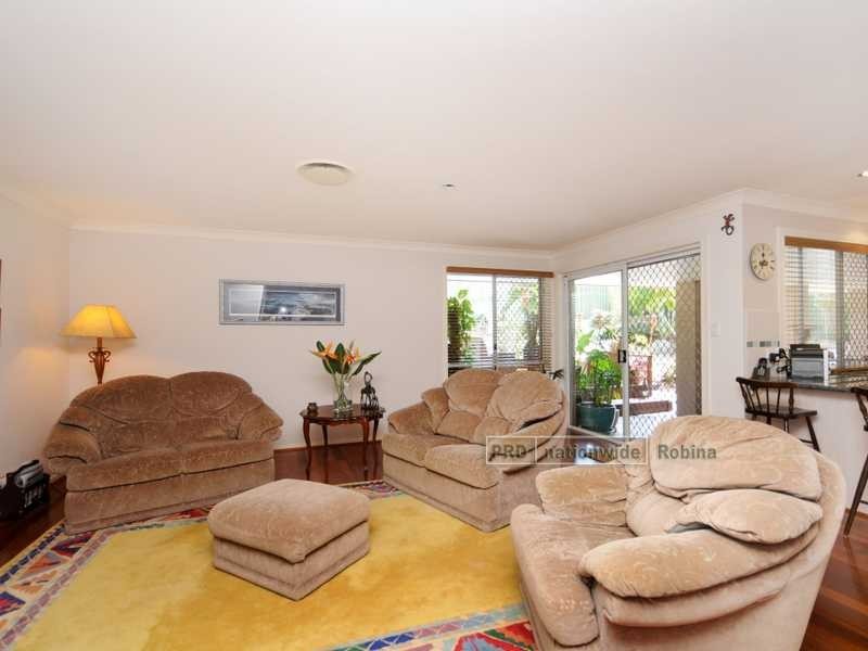 24 Tullamarine Drive, Robina QLD 4226