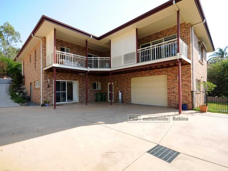 10 Wattle Glen Place, Robina QLD 4226