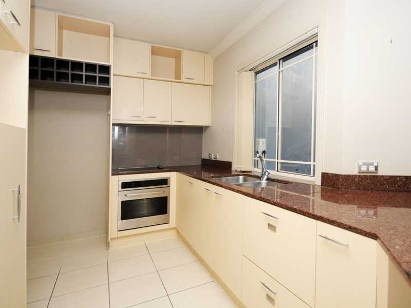 Unit 17/55 Paradise Springs Avenue, Robina QLD 4226