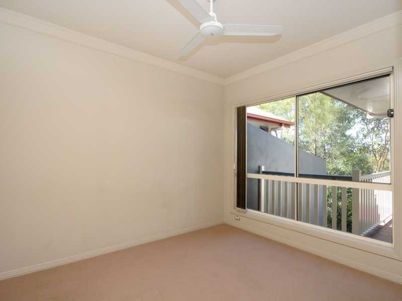 Unit 17/55 Paradise Springs Avenue, Robina QLD 4226