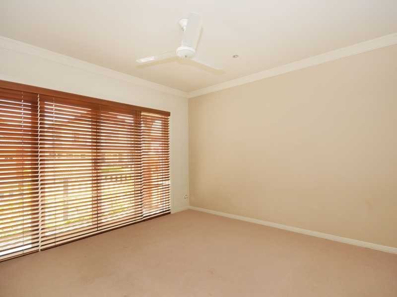 Unit 17/55 Paradise Springs Avenue, Robina QLD 4226