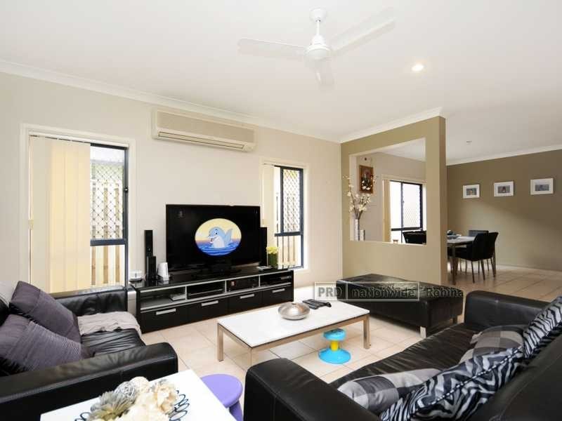 10 Nepean Court, Varsity Lakes QLD 4227