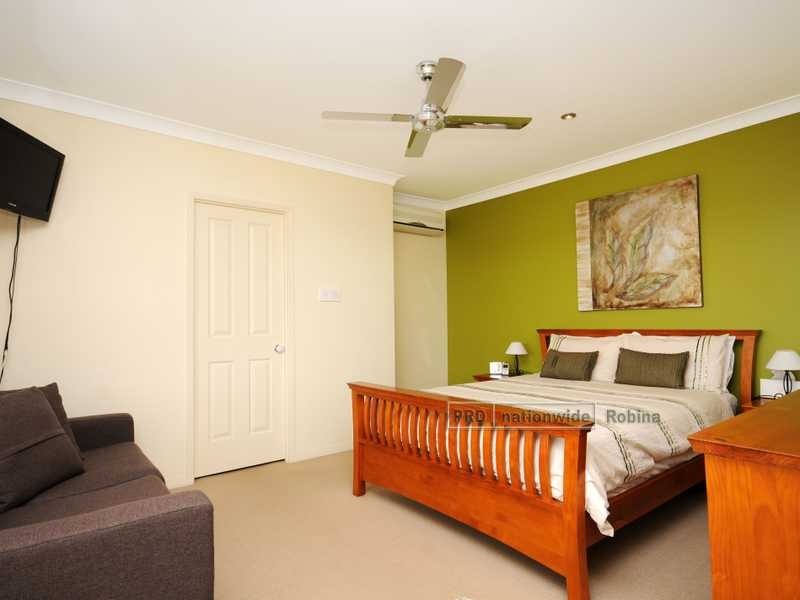 Unit 1/13 The Links, Robina QLD 4226