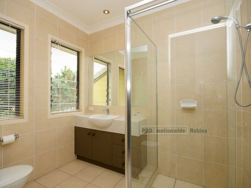 Unit 1/13 The Links, Robina QLD 4226