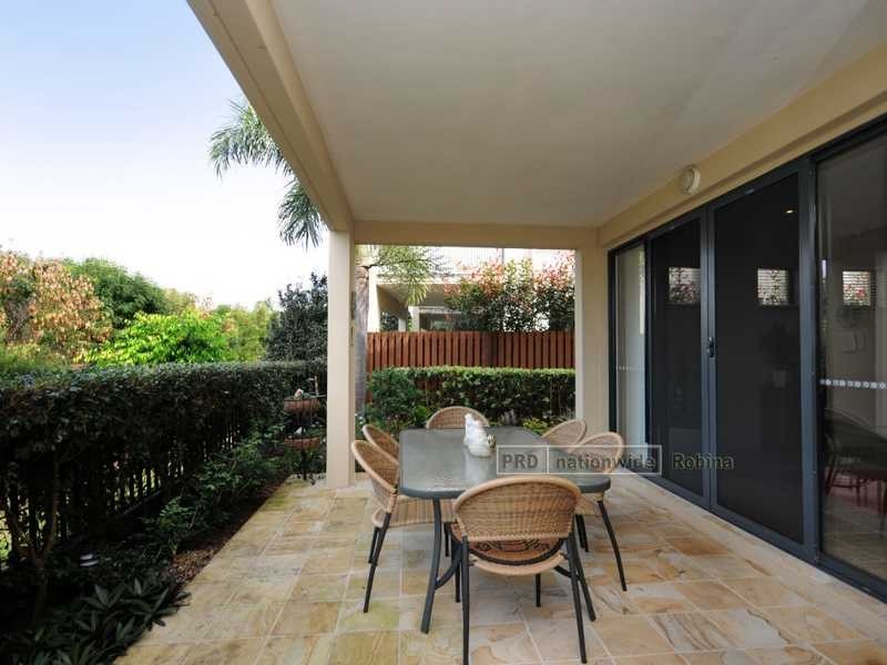 Unit 1046/1 The Cove Crescent, Carrara QLD 4211