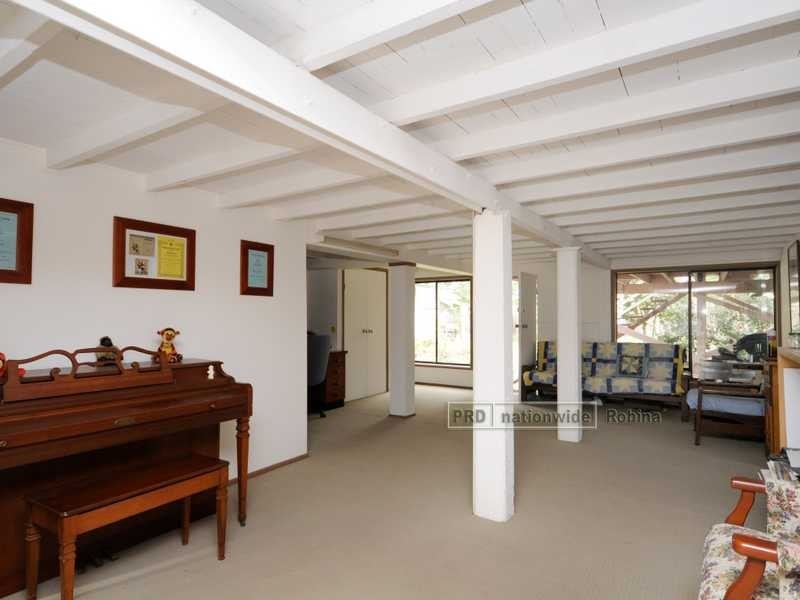 21 Mattocks Rd, Burleigh Waters QLD 4220