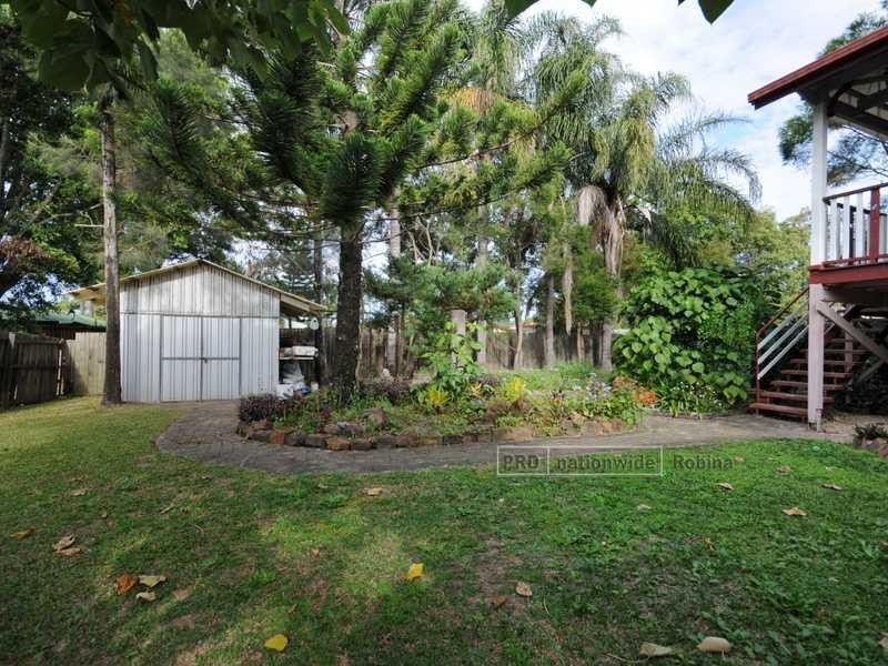 21 Mattocks Rd, Burleigh Waters QLD 4220