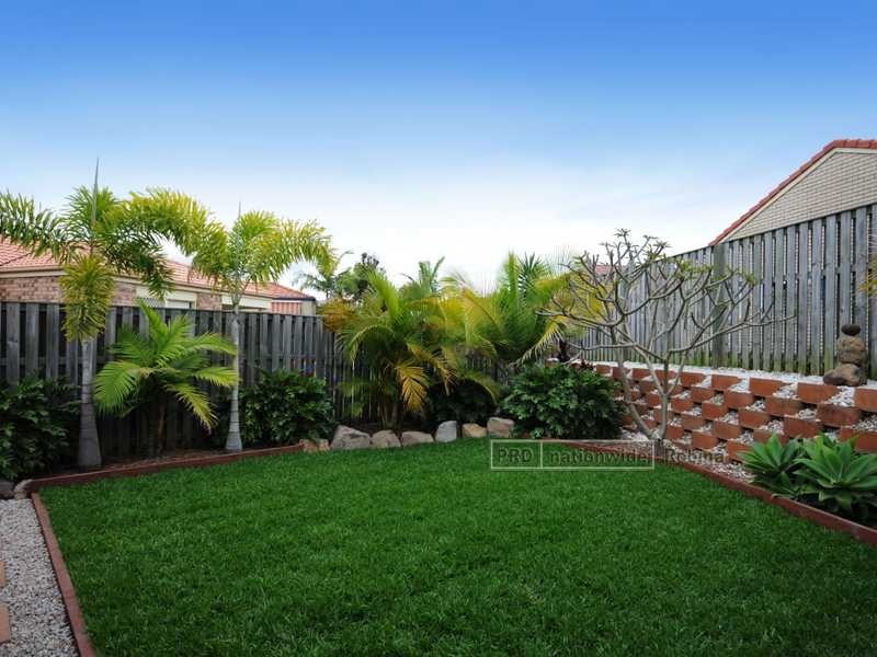 5 Parlour Place, Robina QLD 4226