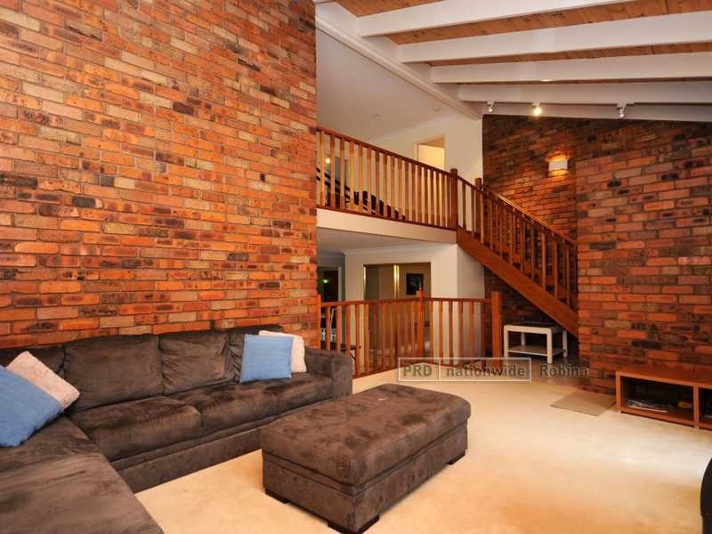 26 Tincurrin Court, Robina QLD 4226