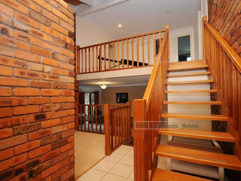 26 Tincurrin Court, Robina QLD 4226