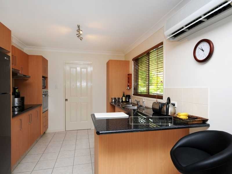 8 Kiara Court, Mudgeeraba QLD 4213