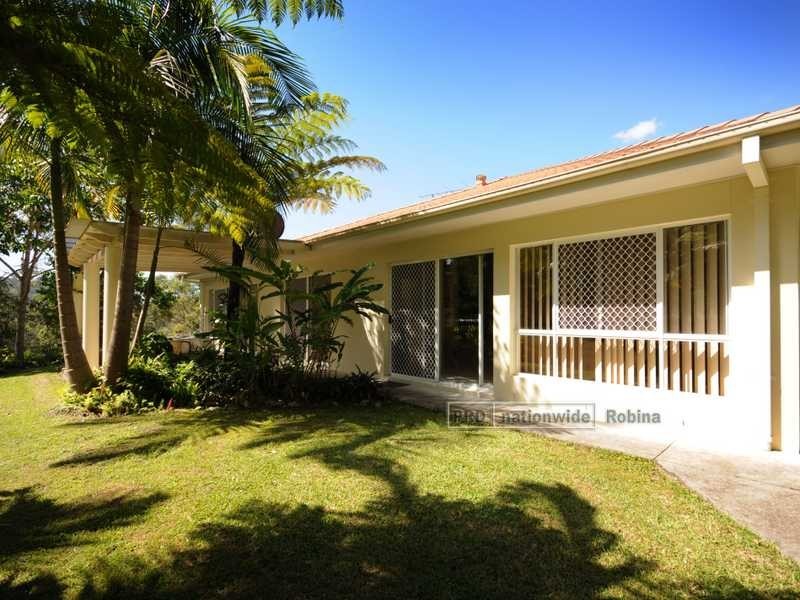 9 Carol Anne Court, Bonogin QLD 4213