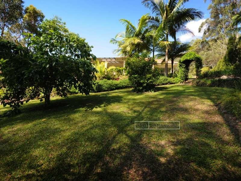 9 Carol Anne Court, Bonogin QLD 4213