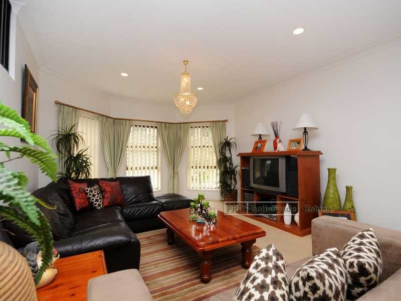 Unit 22/37 Paradise Springs Avenue, Robina QLD 4226