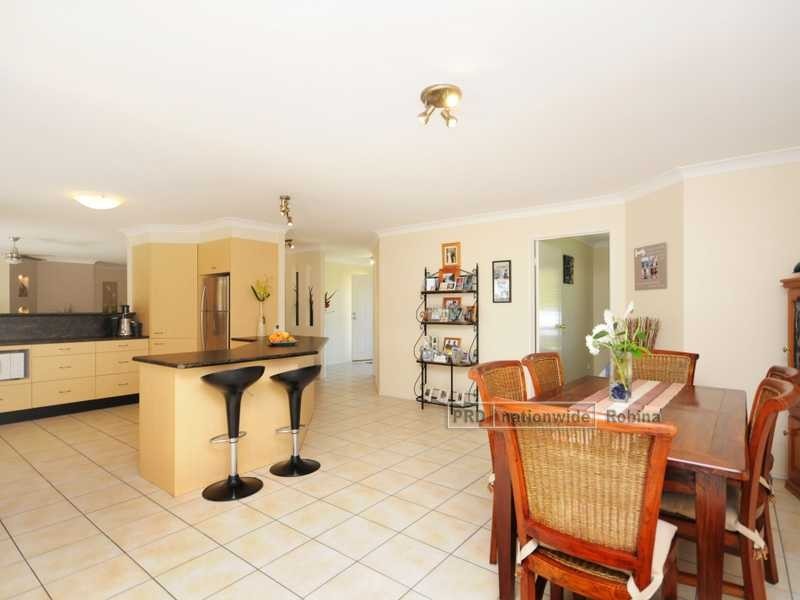 12 Conadilly Court, Carrara QLD 4211