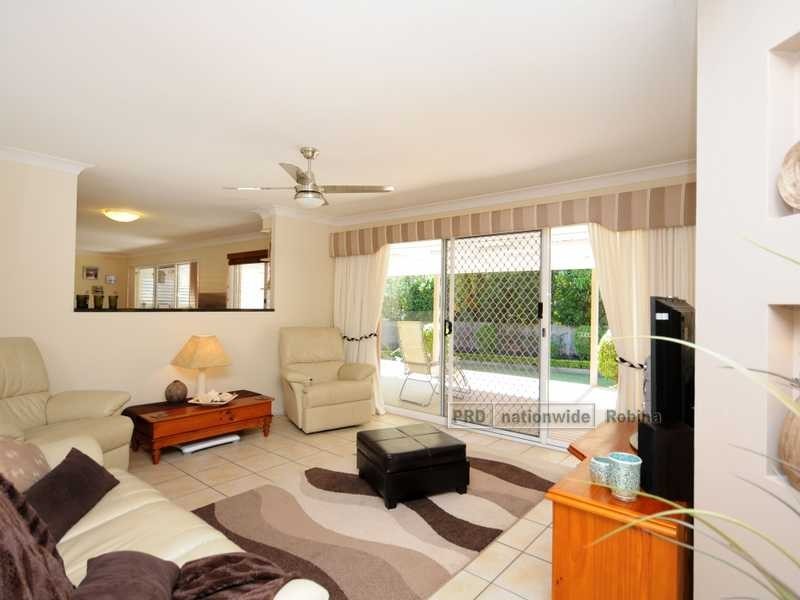 12 Conadilly Court, Carrara QLD 4211