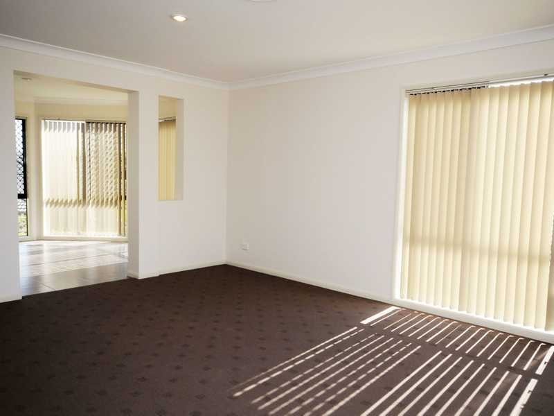 21 Snowwood Street, Reedy Creek QLD 4227