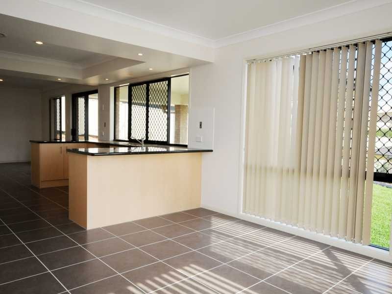 21 Snowwood Street, Reedy Creek QLD 4227