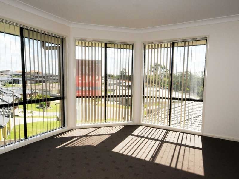 21 Snowwood Street, Reedy Creek QLD 4227