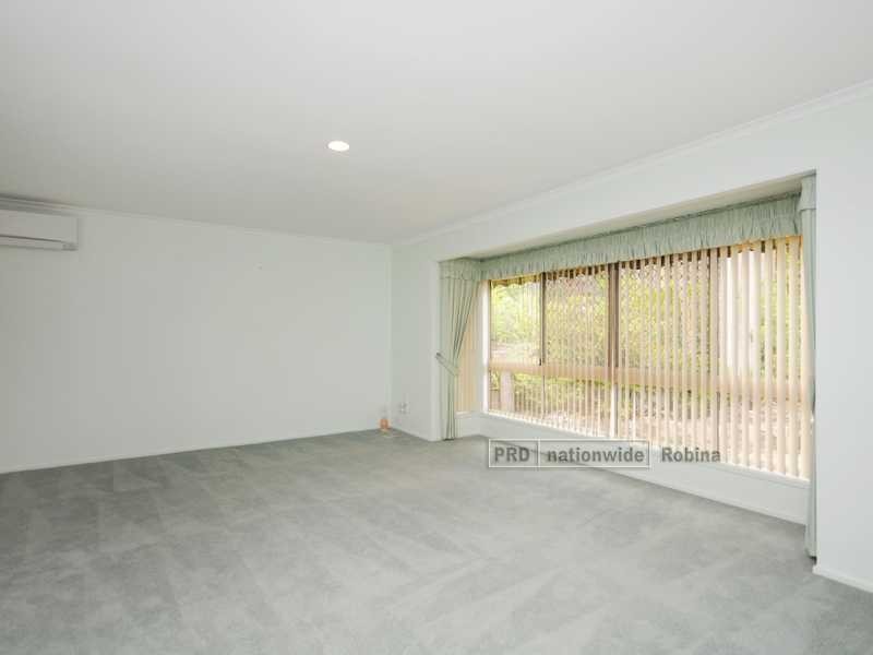 6 Macedon Close, Robina QLD 4226