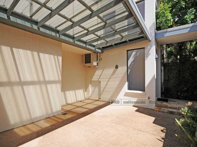 Unit 1096/1 The Cove Crescent, Carrara QLD 4211