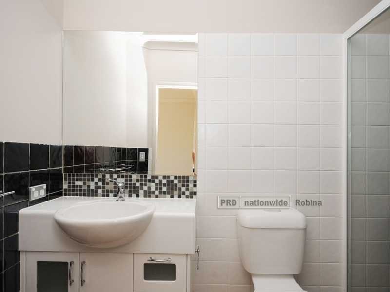 Unit 1096/1 The Cove Crescent, Carrara QLD 4211