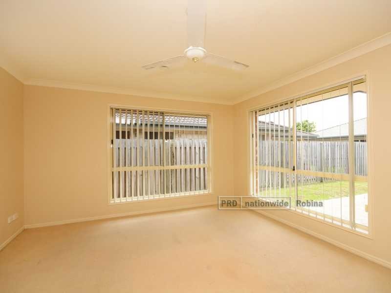 13 Tracey Crescent, Varsity Lakes QLD 4227